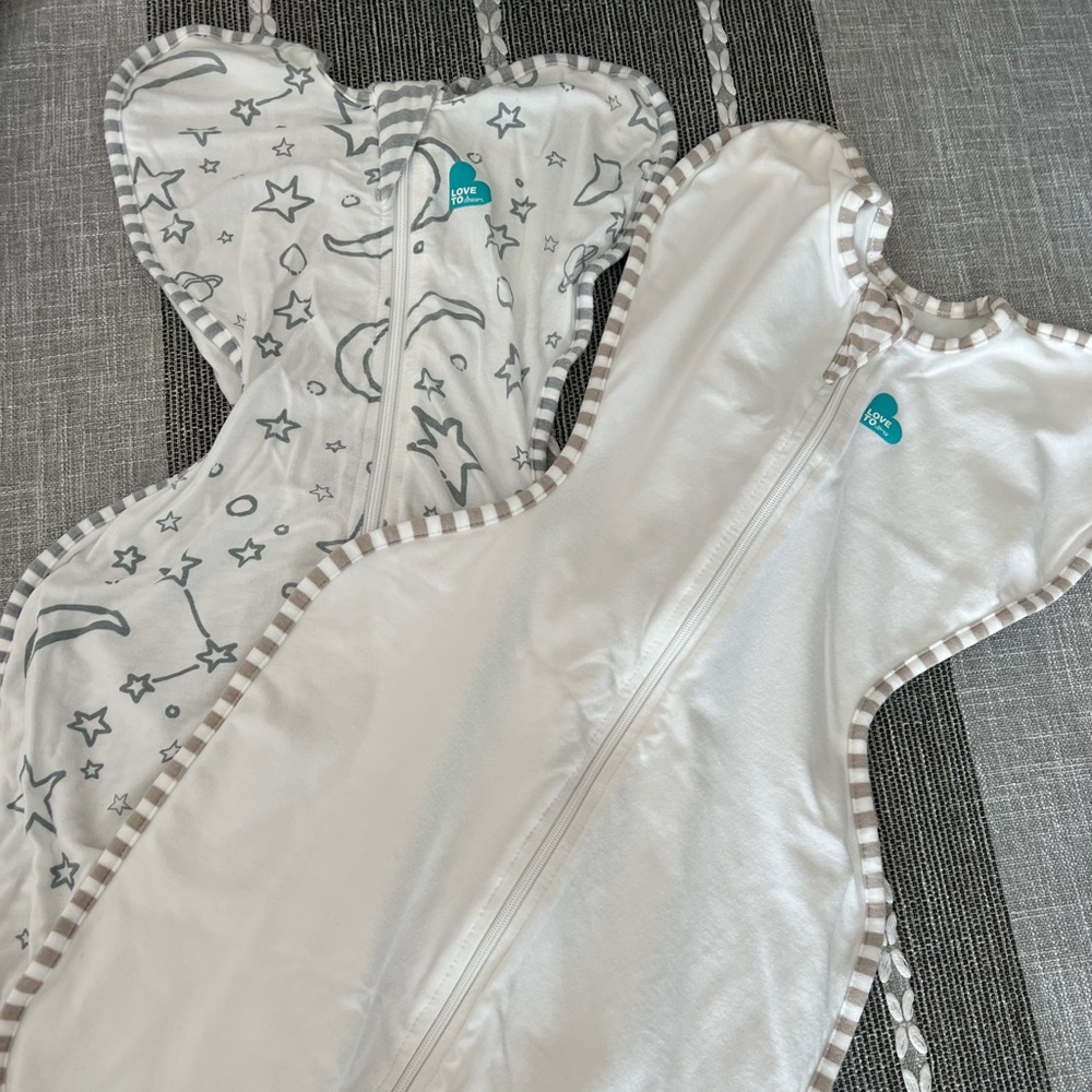 2 love to dream size small Swaddles